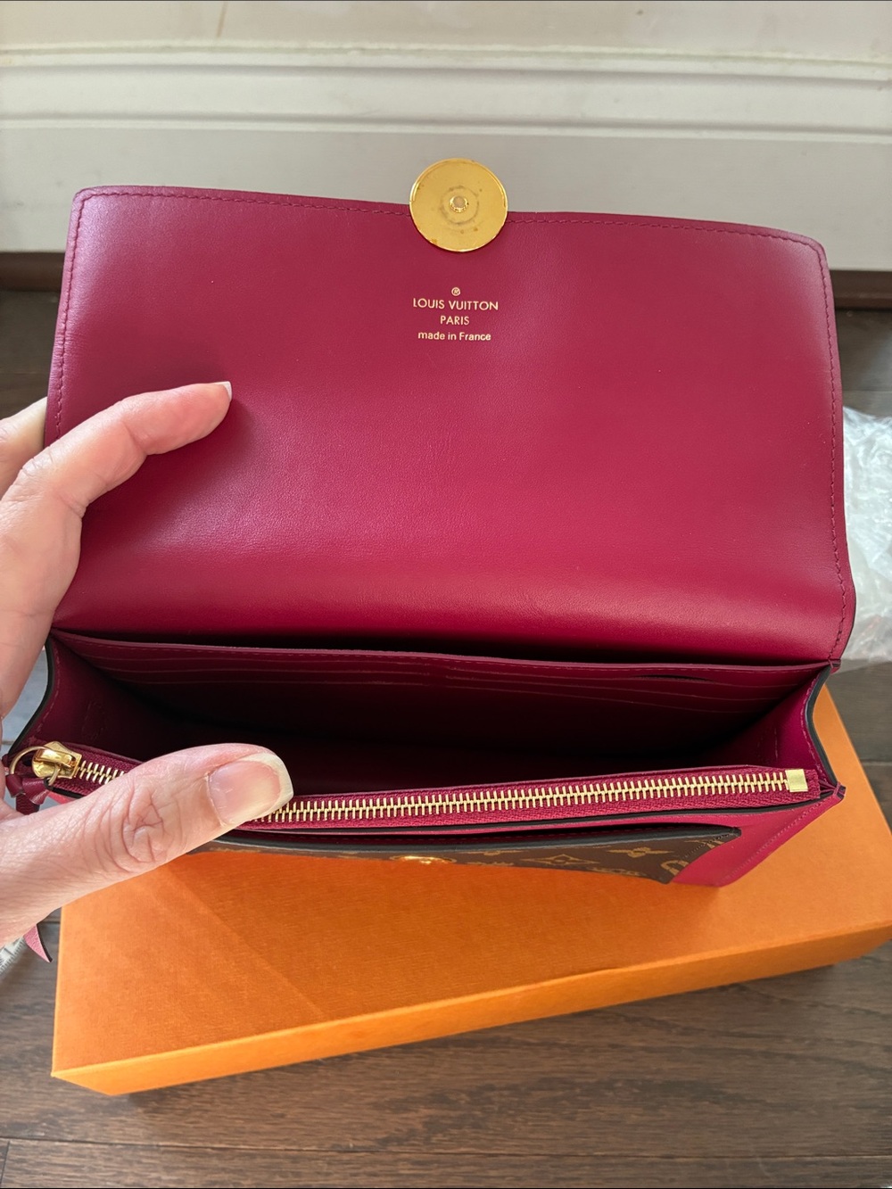 Louis Vuitton Monogram Flore Wallet on Chain - Picture 6 of 10